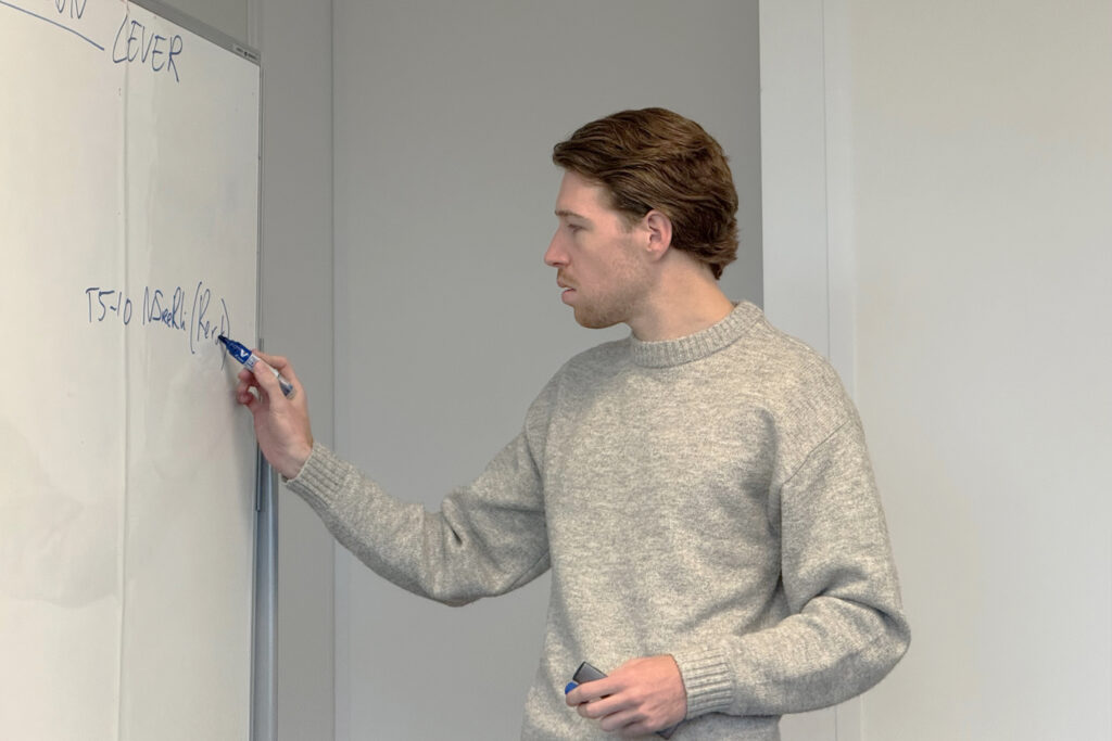 Docent IAO Thomas Beckers